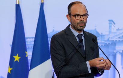 Édouard Philippe clôt les ateliers, mais pas les débats