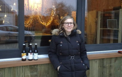 Elle brasse l’orge de la ferme Elle brasse l’orge de la ferme