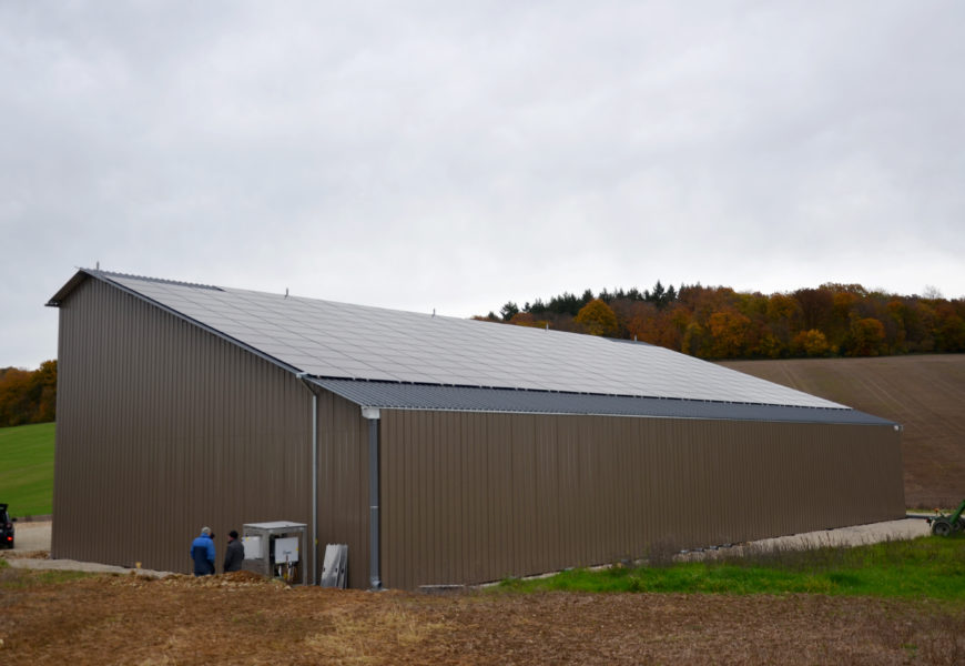 Photovoltaïque : les premiers  bâtiments opérationnels