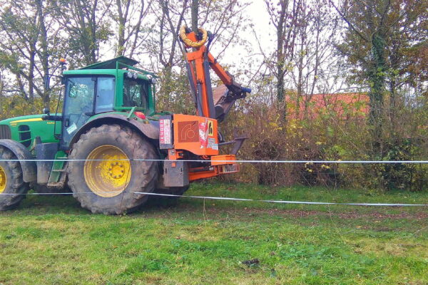 L’entretien des haies aux abords des voies de circulation